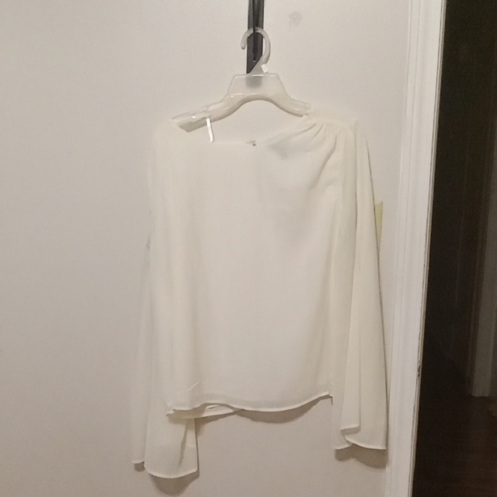 Jessica Simpson White Asymmetrical Long Sleeve Blouse